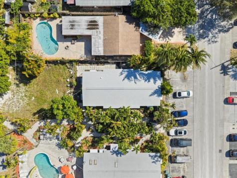 560-564 NE 34th Street Oakland Park FL 33334