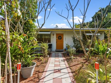 560-564 NE 34th Street Oakland Park FL 33334