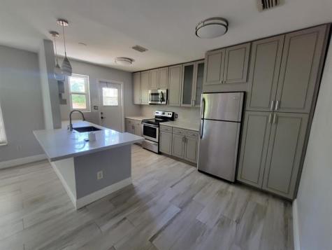 1123 N 17th Avenue Hollywood FL 33020