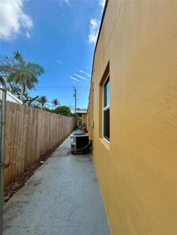 1412 NW 2nd Avenue Fort Lauderdale Fl 33311