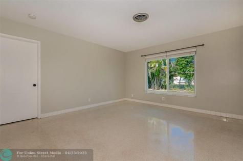 321 SE 1st Avenue Pompano Beach FL 33060