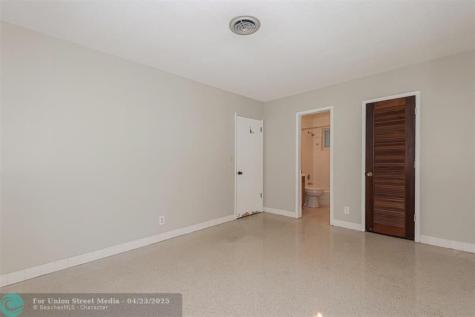 321 SE 1st Avenue Pompano Beach FL 33060