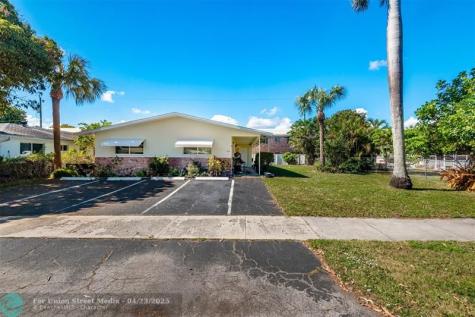 321 SE 1st Avenue Pompano Beach FL 33060