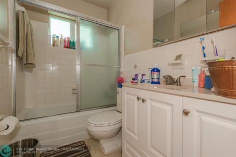321 SE 1st Avenue Pompano Beach FL 33060