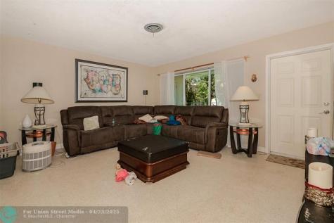 321 SE 1st Avenue Pompano Beach FL 33060