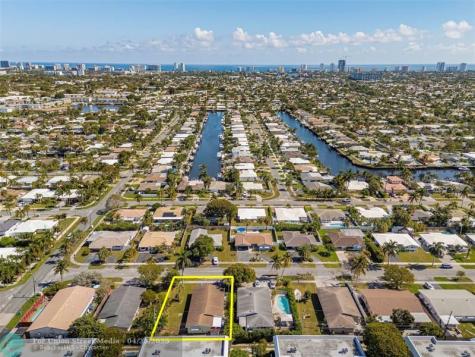 321 SE 1st Avenue Pompano Beach FL 33060