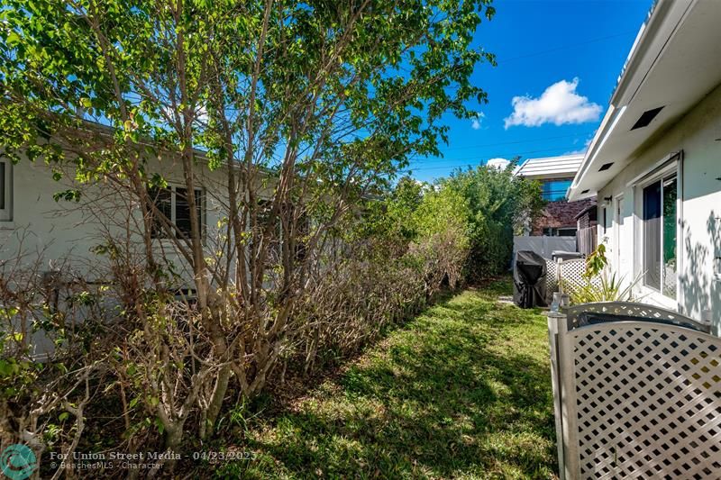 321 SE 1st Avenue Pompano Beach FL 33060