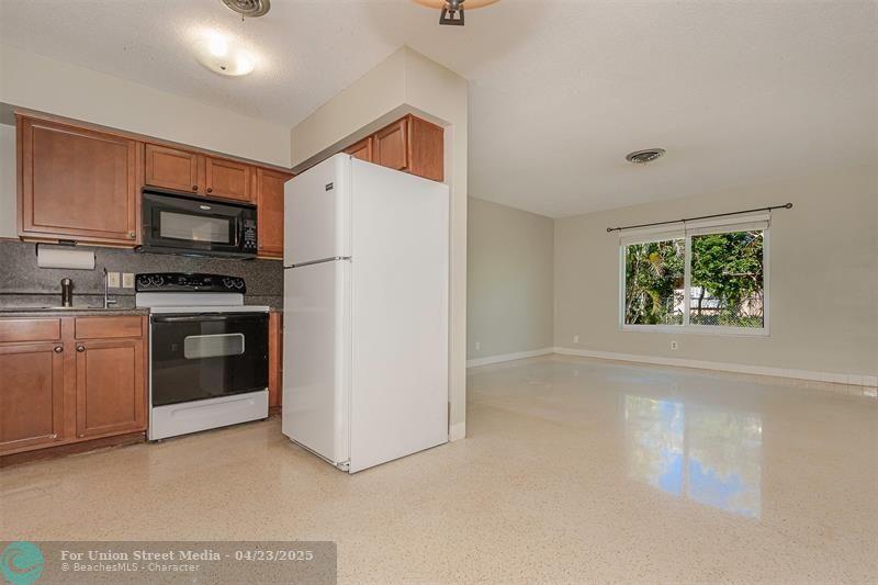 321 SE 1st Avenue Pompano Beach FL 33060