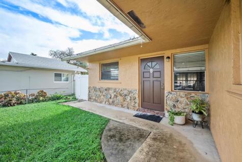 6324 Fillmore Street Unit A-b Hollywood FL 33024