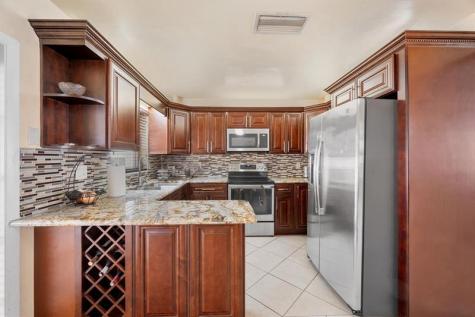 6324 Fillmore Street Unit A-b Hollywood FL 33024