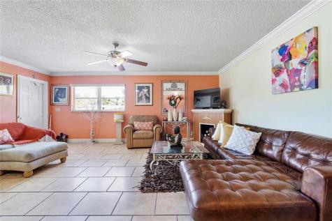 5829 Taylor Street Hollywood FL 33021