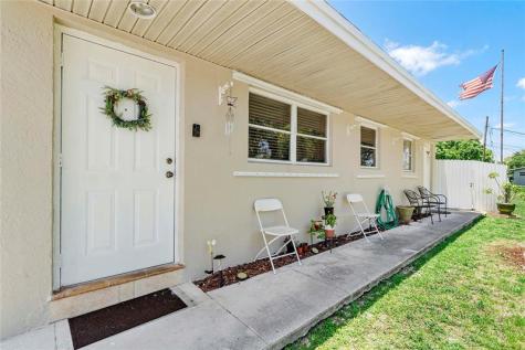 5829 Taylor Street Hollywood FL 33021