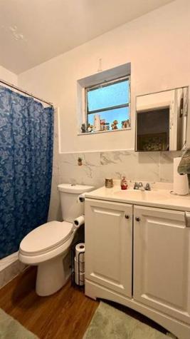 280 NE 40th Court Oakland Park FL 33334