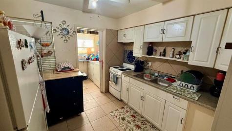 280 NE 40th Court Oakland Park FL 33334