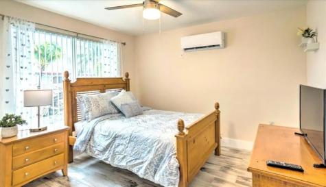 49 E 27th Street Riviera Beach FL 33404