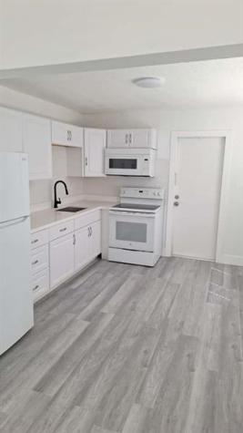 1555 NE 148th Street Miami FL 33161