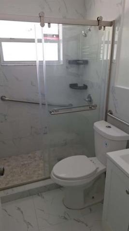 1555 NE 148th Street Miami FL 33161