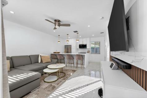 883 NE 33rd Street Oakland Park FL 33334