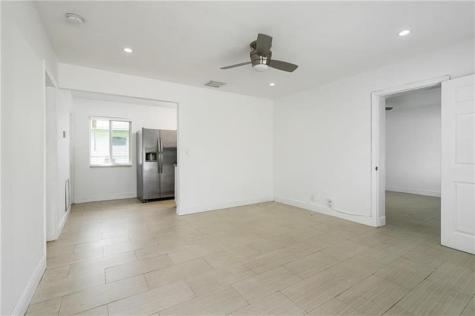 883 NE 33rd Street Oakland Park FL 33334