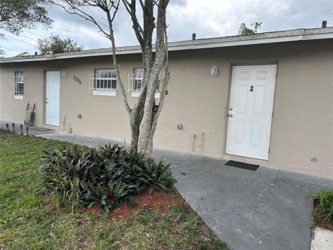 1275 NW 27 Avenue Oakland Park FL 33311