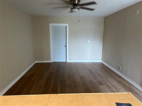 1275 NW 27 Avenue Oakland Park FL 33311