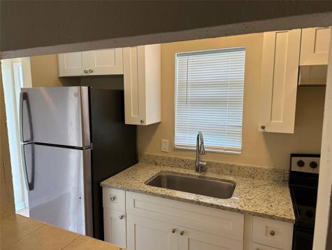 1275 NW 27 Avenue Oakland Park FL 33311
