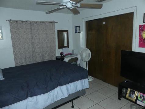 4725 SW 65th Avenue Davie FL 33314