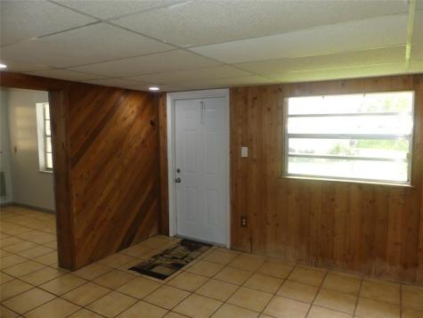 4725 SW 65th Avenue Davie FL 33314