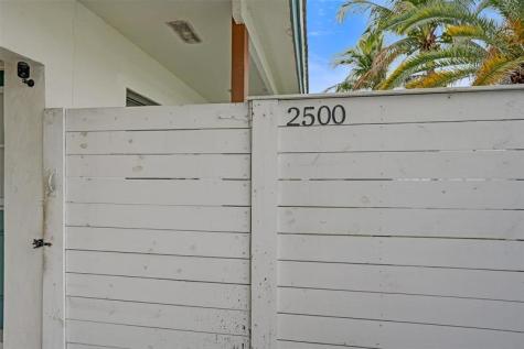 2500 NE 16th Avenue Wilton Manors FL 33305
