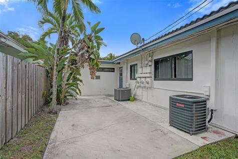 2500 NE 16th Avenue Wilton Manors FL 33305