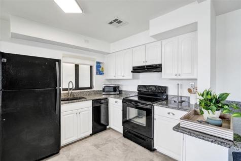 2500 NE 16th Avenue Wilton Manors FL 33305