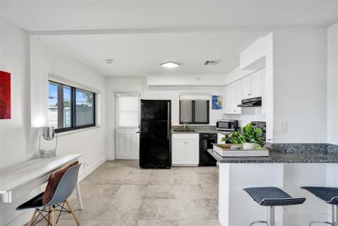 2500 NE 16th Avenue Wilton Manors FL 33305