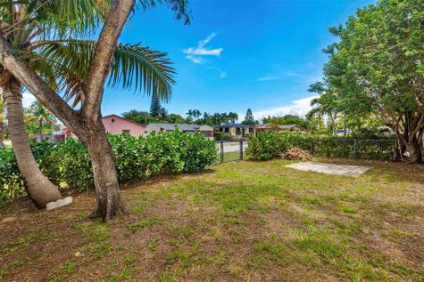 1923 N 23rd Avenue Hollywood FL 33020