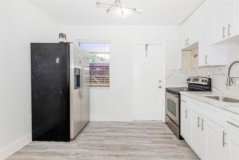 1923 N 23rd Avenue Hollywood FL 33020