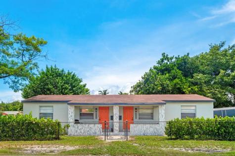 1923 N 23rd Avenue Hollywood FL 33020