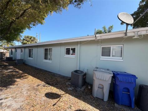 131 SW 14th Court Pompano Beach FL 33060