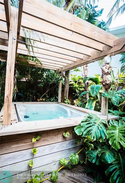 3301 SE 12th Street Pompano Beach FL 33062