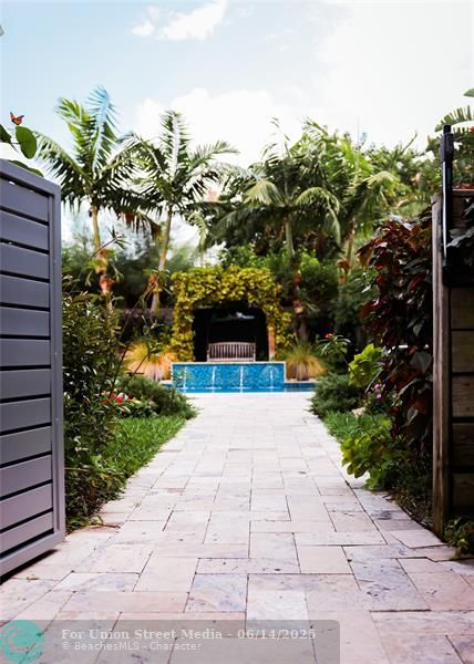 3301 SE 12th Street Pompano Beach FL 33062