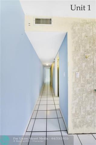 3220 Canal Drive Pompano Beach FL 33062