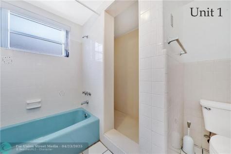 3220 Canal Drive Pompano Beach FL 33062
