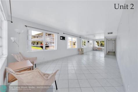 3220 Canal Drive Pompano Beach FL 33062