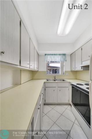 3220 Canal Drive Pompano Beach FL 33062