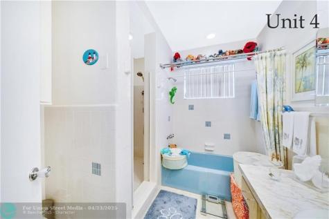 3220 Canal Drive Pompano Beach FL 33062