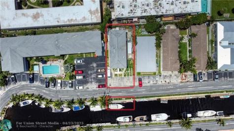 3220 Canal Drive Pompano Beach FL 33062