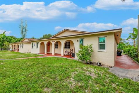 4065 SW 51st Street Dania Beach FL 33314