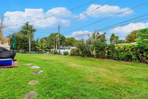 4065 SW 51st Street Dania Beach FL 33314