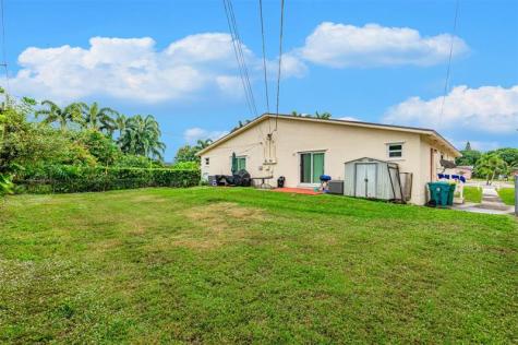 4065 SW 51st Street Dania Beach FL 33314