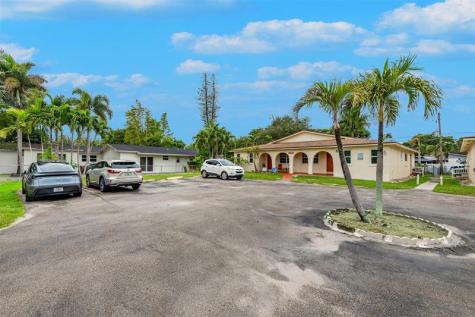 4065 SW 51st Street Dania Beach FL 33314