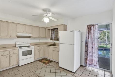 632 SW 8th Street Hallandale Beach FL 33009