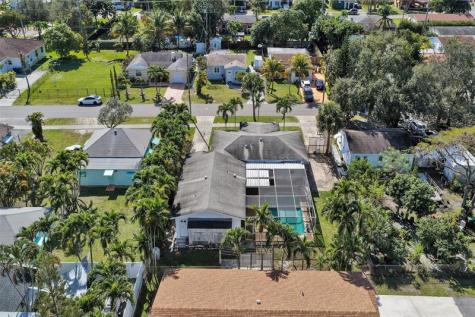 632 SW 8th Street Hallandale Beach FL 33009